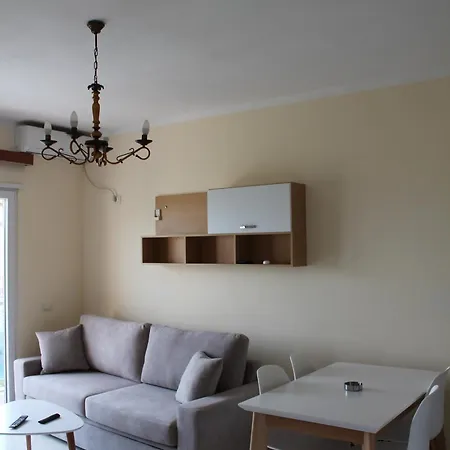 Asja Apartment *