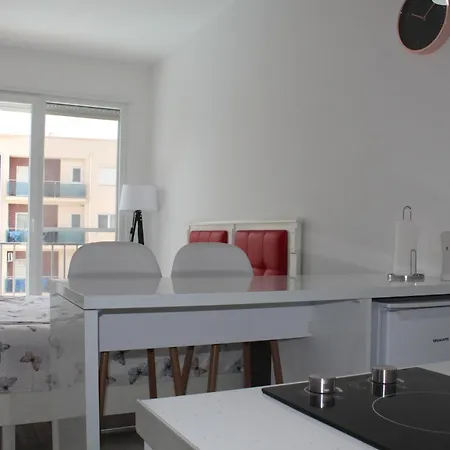 Asja Apartment *