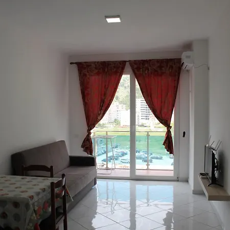 Asja Apartment *