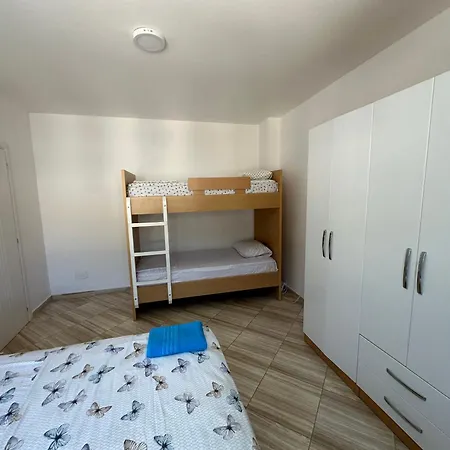 Asja Apartment Shëngjin