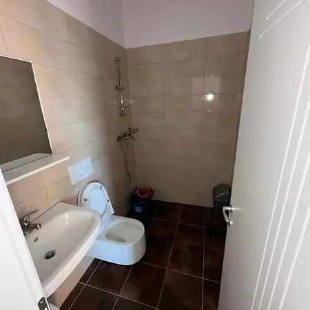 Asja Apartment Shengjin